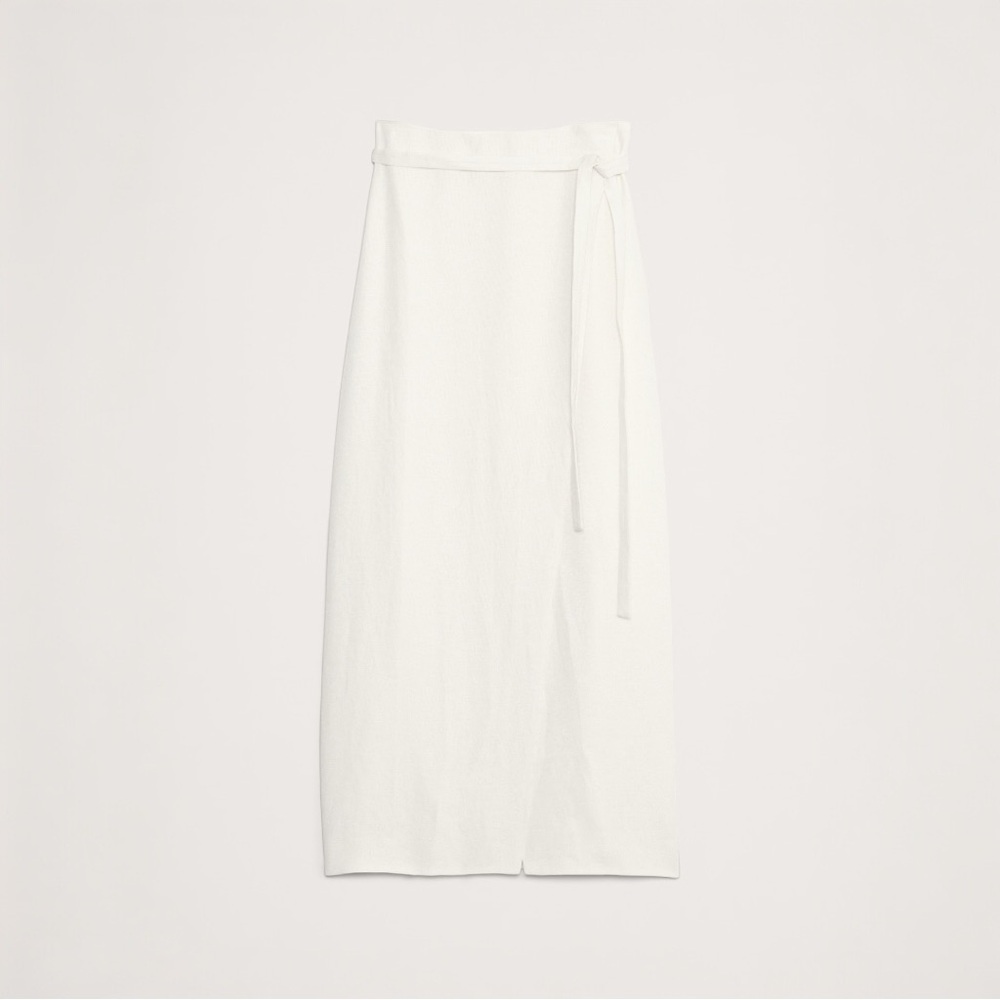 ๐HOST PICK๐ NWT Banana Republic Linen Wrap Maxi Skirt.. - Picture 4 of 7